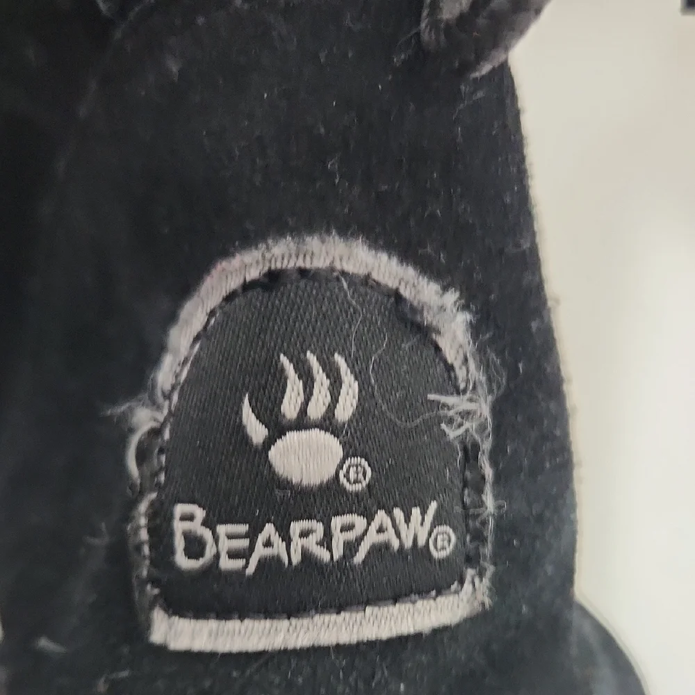 BearPaw Womens Boots Size 7 Black Winter  Suede Laceup Back